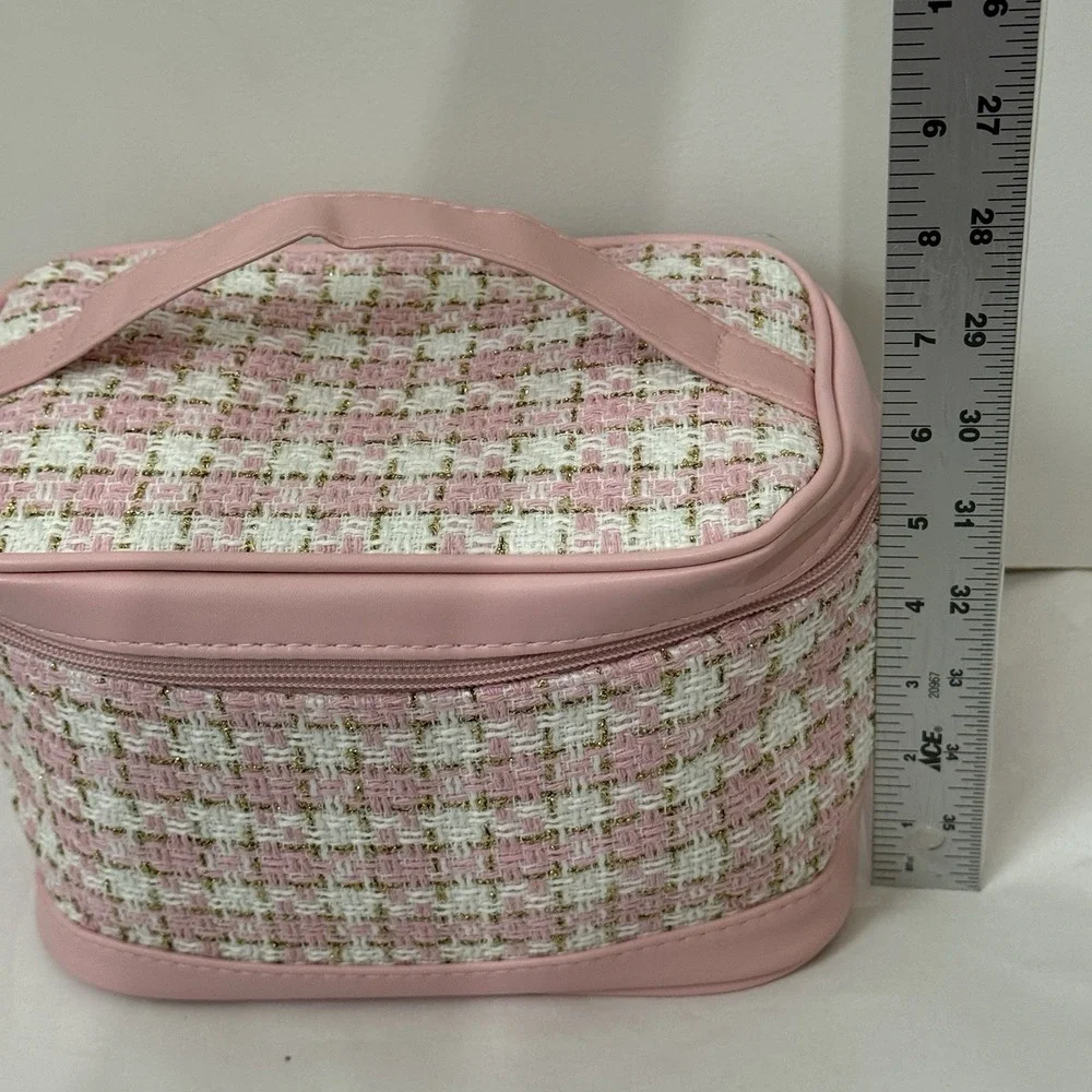 Ulta‎ Makeup Cosmetic Train Case Travel Plaid Pink White Zipper Foldable Lined